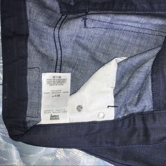 Men’s Levi Jeans - Picture 4 of 5